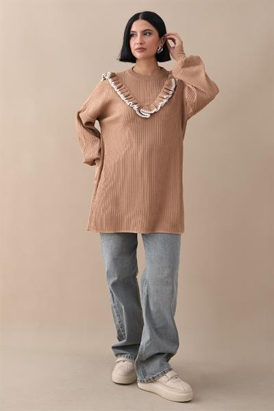 Fırfırlı Dikiş Detay Camel Triko Kazak
