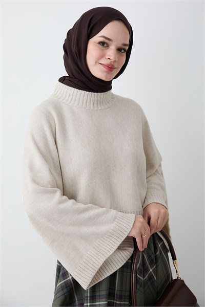 Geniş Kol Kısa Krem Crop Triko Kazak