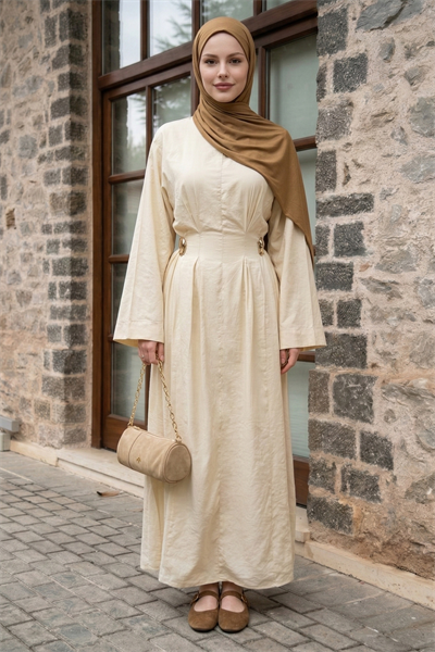 Gold Broşlu Kuşaklı Bej Modal Elbise