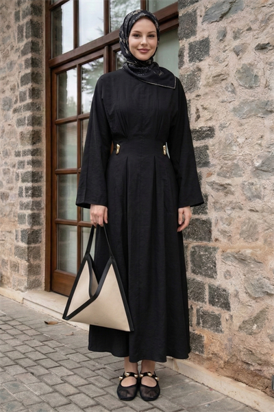 Gold Broşlu Kuşaklı Siyah Modal Elbise