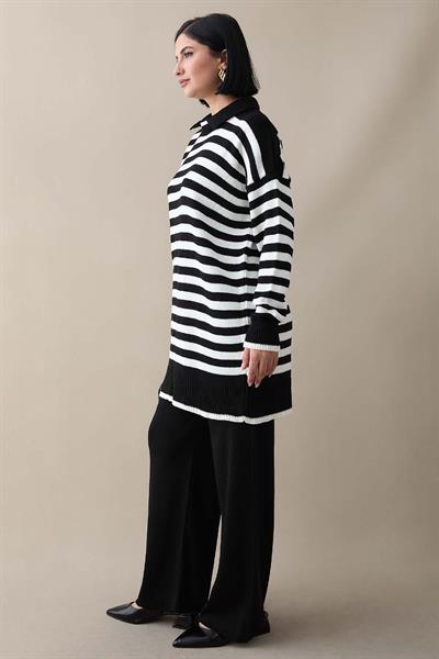Gömlek Yaka Şeritli Siyah Triko Takım