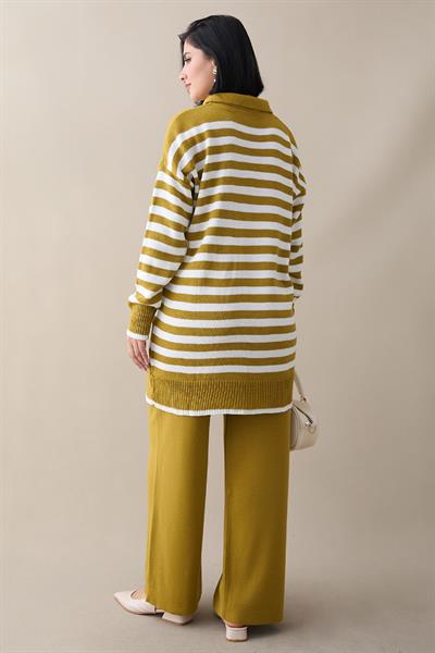 Gömlek Yaka Şeritli Yağ Yeşili Triko Takım