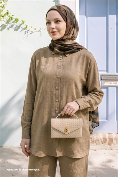 Shirt Collar Glittery Two-Piece Camel Suit