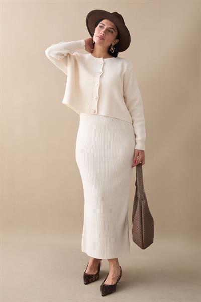 Hırkalı Fitilli İkili Beyaz Triko Takım