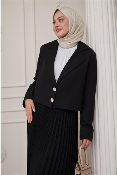 İki Düğmeli Ceketli Piliseli Etekli Siyah Takım
