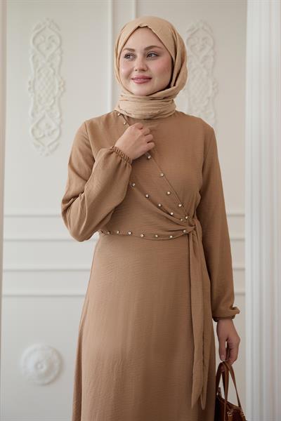 İncili Önü Bağlamalı Camel Ayrobin Elbise