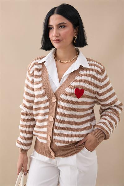 Kalpli Şeritli Camel Triko Hırka