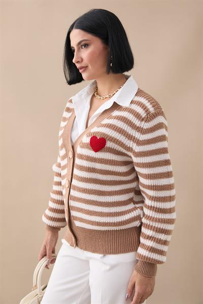 Kalpli Şeritli Camel Triko Hırka