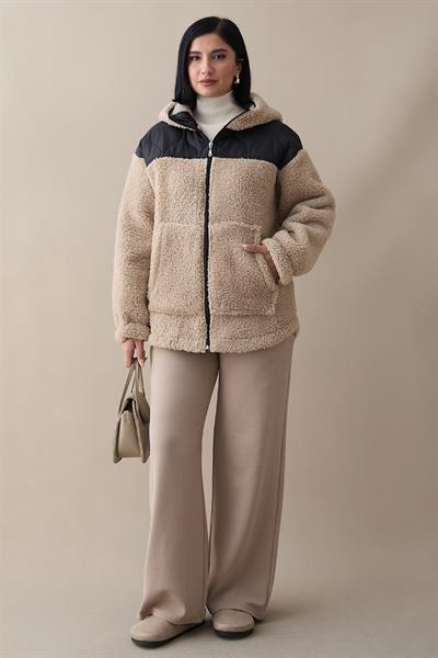 Kapitone Detay Bej Peluş Hırka