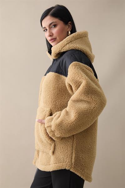 Kapitone Detay Camel Peluş Hırka