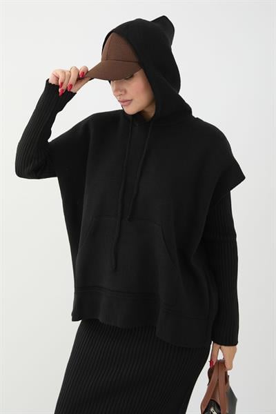 Kapüşonlu Elbiseli Siyah Triko Takım