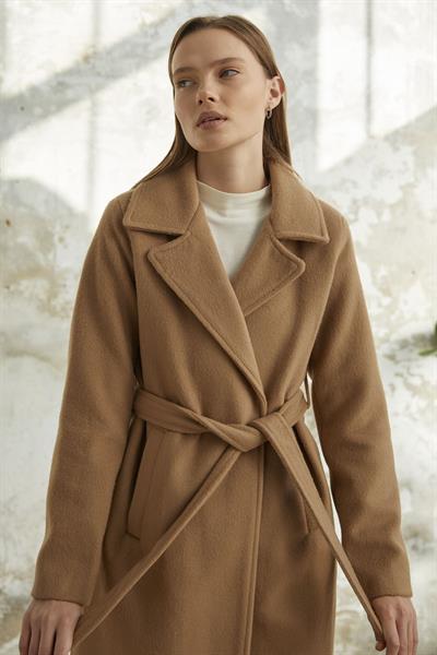 Kaşe Kuşaklı Astarlı Kaban - Camel