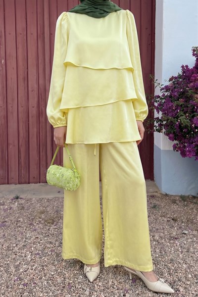 Katlı Saten Sarı Krep Takım