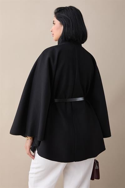 Kemerli Kaşe Siyah Kısa Panço