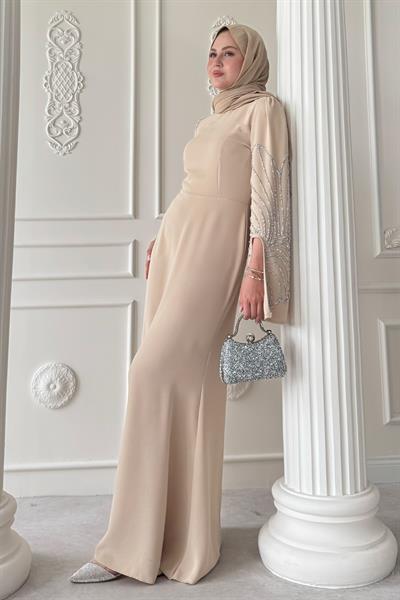 Kesik Kol Detay Taşlı Bej Abiye