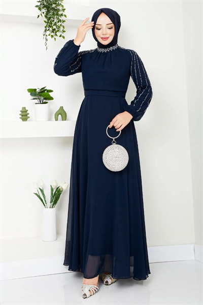 Kolları Taşlı Pullu Lacivert Şifon Abiye