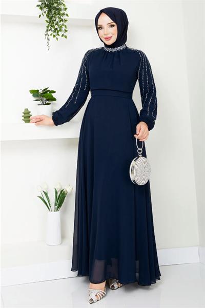 Kolları Taşlı Pullu Lacivert Şifon Abiye