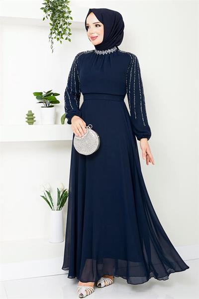 Kolları Taşlı Pullu Lacivert Şifon Abiye