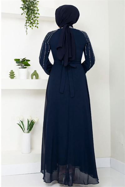 Kolları Taşlı Pullu Lacivert Şifon Abiye