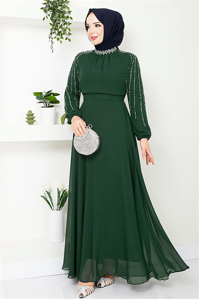Kolları Taşlı Pullu Yeşil Şifon Abiye