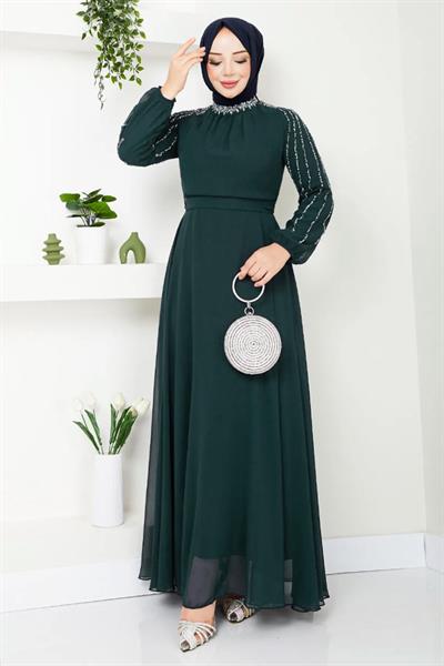 Kolları Taşlı Pullu Zümrüt Yeşili Şifon Abiye
