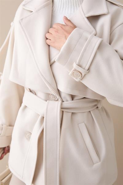 Kolu Apolet Kaşe Beyaz Kısa Kaban