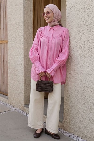 Kolu Fırfırlı Pembe Gömlek