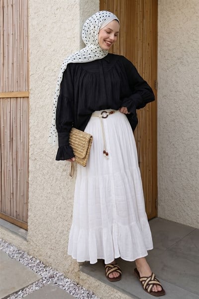 Kolu Fırfırlı Siyah Gömlek