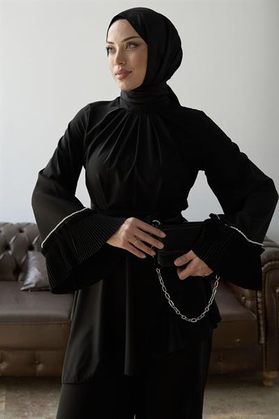 Pleated Sleeve Belted Black Two-Piece Suit