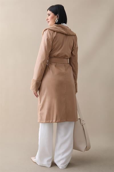Kürk Detaylı Camel Deri Trençkot