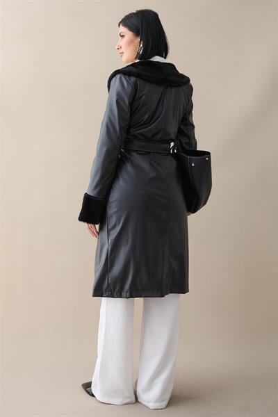 Kürk Detaylı Siyah Deri Trençkot