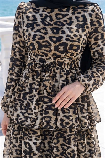 Leopar Desen Katlı Kuşaklı Sütlü Kahve Elbise