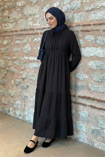 Lina Püsküllü Siyah Elbise