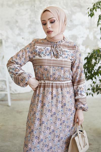 Misa Şeritli Çiçekli Jakarlı Yoryo Açık Kahve Şifon Elbise 