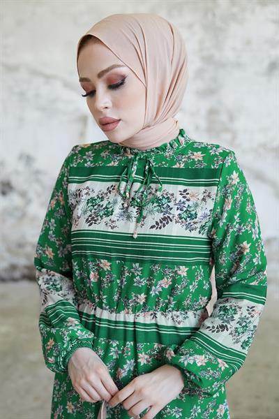 Misa Şeritli Çiçekli Jakarlı Yoryo Yeşil Şifon Elbise