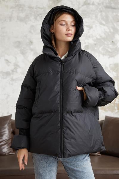 Monika Kolları Büzgülü Kısa Mont - Siyah