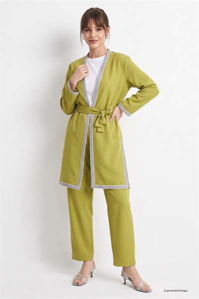 Embroidered Patterned Kimono Oil Green Suit