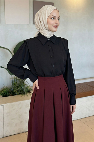 Nervürlü Siyah Gömlek