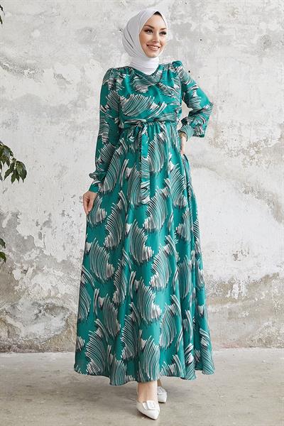 Nori Desenli Kuşaklı Saten Elbise - Yeşil