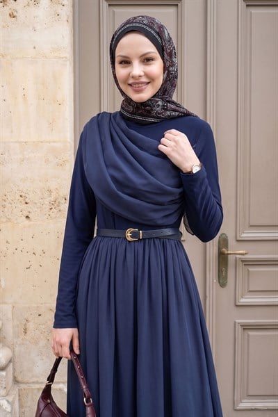 Omuzdan Şal Detaylı Kemerli Lacivert Elbise