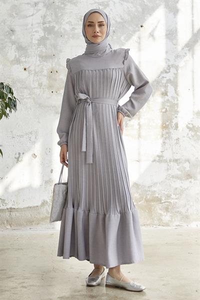 Omuzu Fırfır Piliseli Keten Gri Elbise