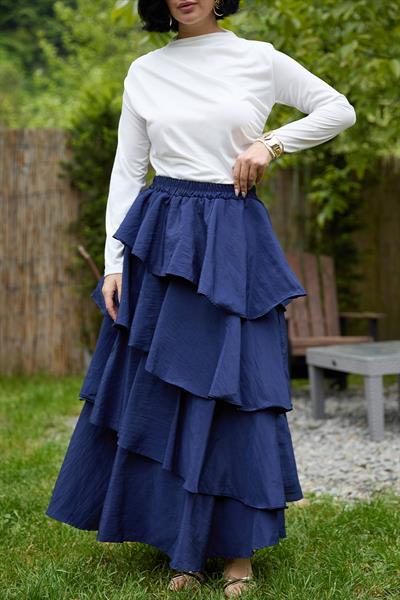 Omuzu Pileli Beyaz Bluz