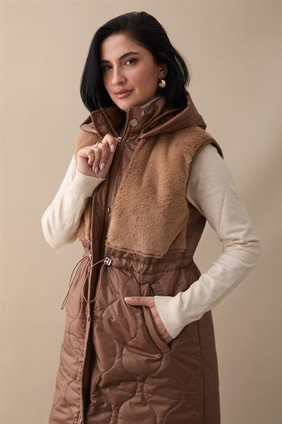 Önü Peluş Detay Kahverengi Şişme Yelek