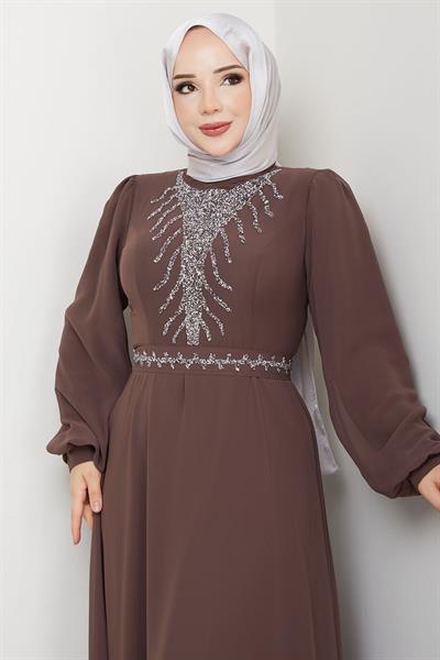 Önü Taşlı Kahverengi Şifon Abiye