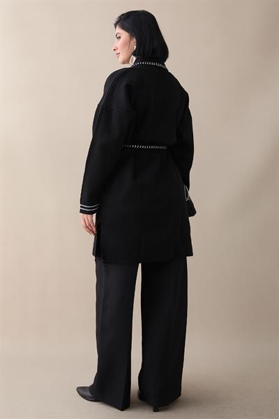 Örgü Ve Sim Detaylı Siyah Triko Ceket