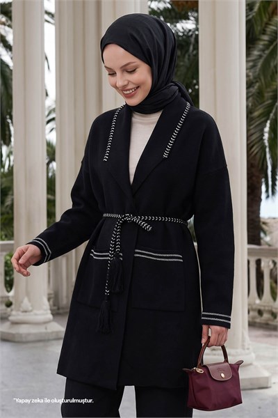 Örgü Ve Sim Detaylı Siyah Triko Ceket