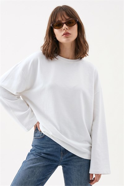 Oversize Geniş Kol Beyaz Sweat