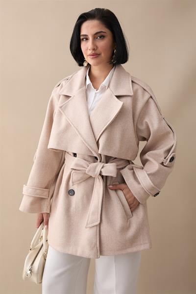 Oversize Kaşe Kumaş Pudra Kısa Kaban