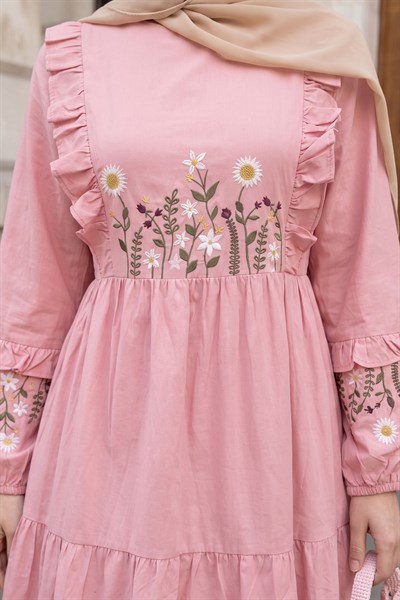 Papatya Nakışlı Pembe Elbise