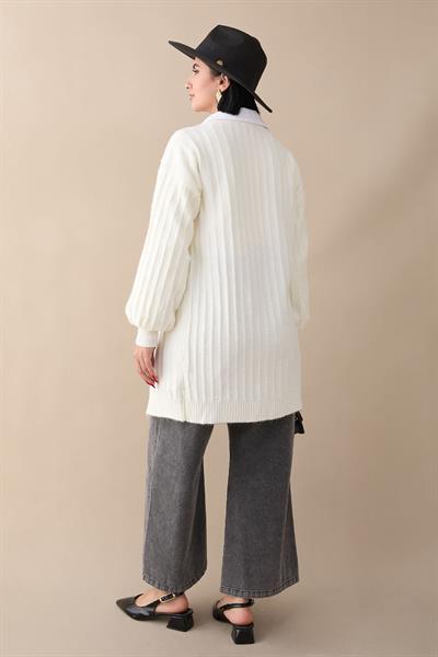 Peluş Fitilli Beyaz Triko Hırka